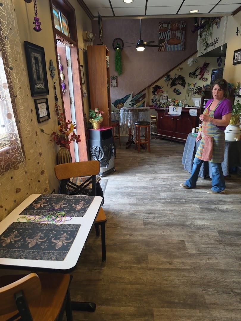 Lan-Yap Cafe